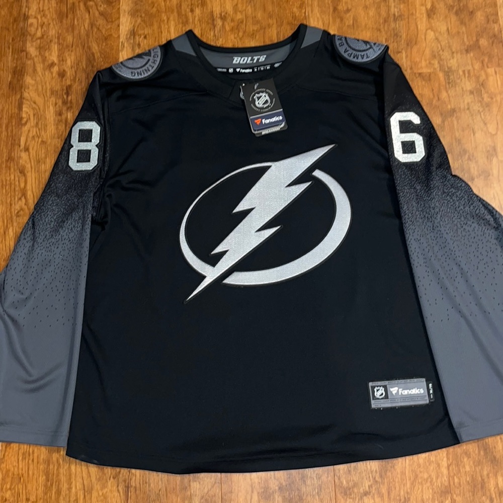 Fanatics authentic Tampa Bay Lightning KUCHEROV hockey jersey. Men. Brand new